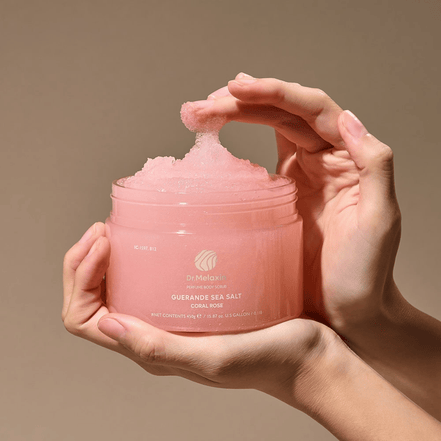 Dr.Melaxin Guerande Sea Salt Perfume Body Scrub Coral Rose 450g