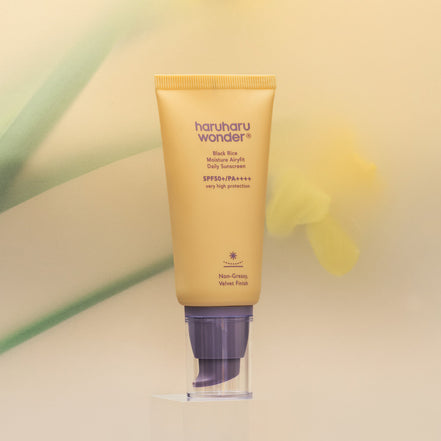 HARUHARU WONDER BLACK RICE MOISTURE AIRYFIT DAILY SUNSCREEN SPF50+